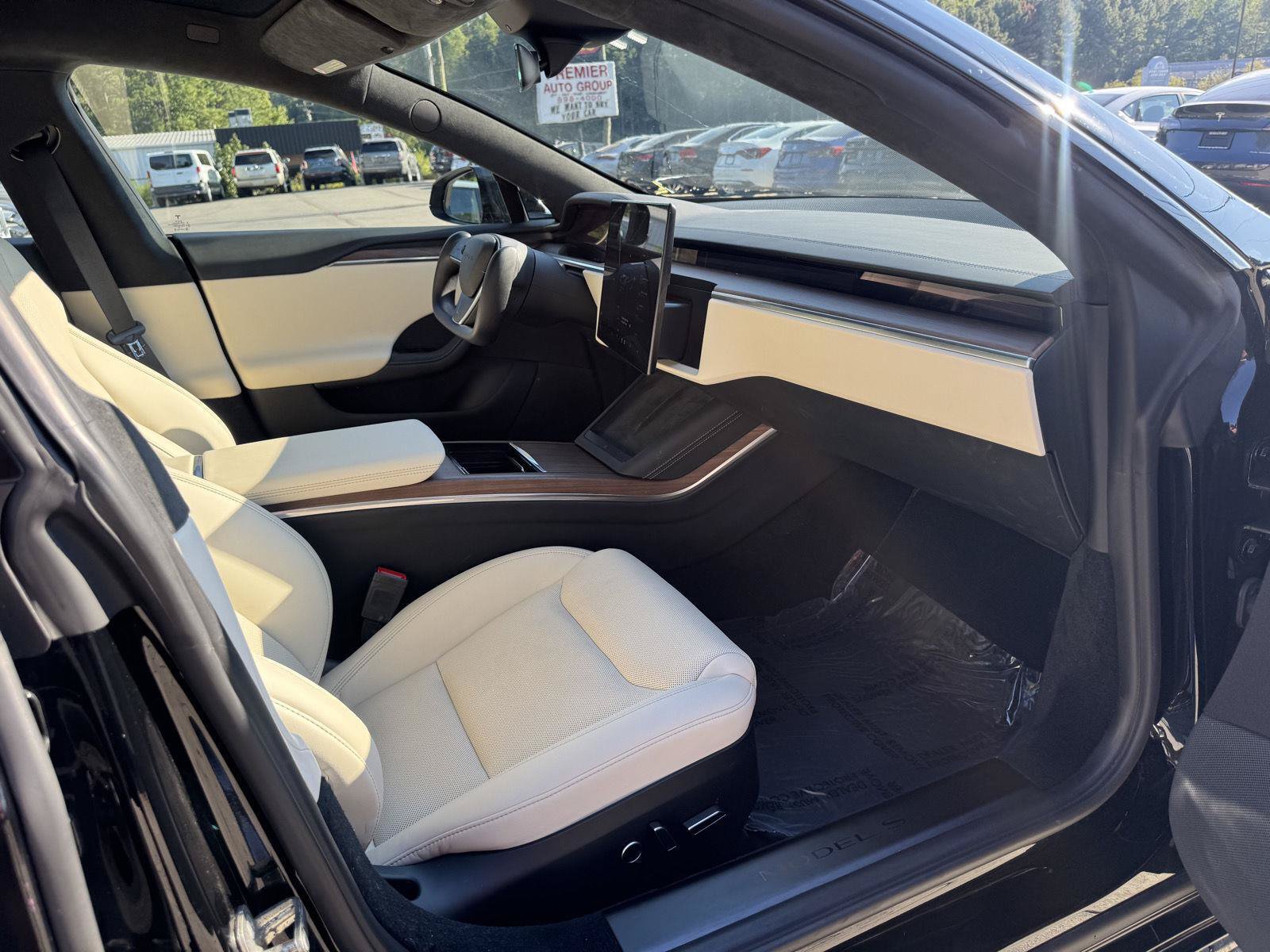 Used 2022 Tesla Model S Standard Range AWD/4WD image 15