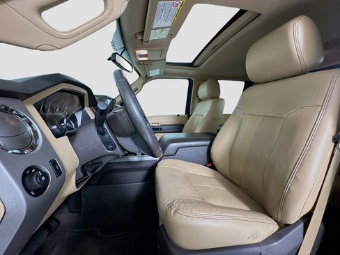 Used 2016 Ford F350 Lariat w/ Lariat Ultimate Package image 12