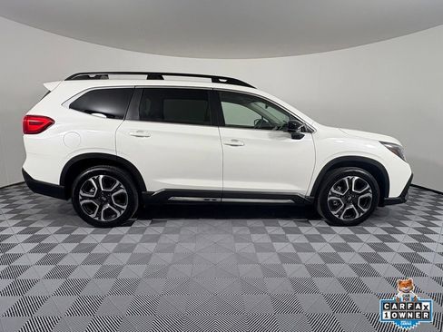 Used 2025 Subaru Ascent Limited AWD/4WD image 7