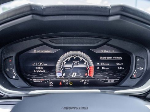 Used 2021 Lamborghini Urus AWD/4WD image 19