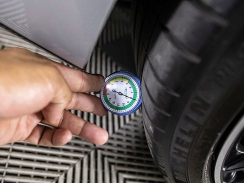 Used 2022 Mercedes-Benz SL 63 AMG 4MATIC image 45