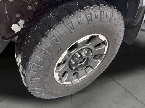 Used 2023 Ford F250 XLT w/ Tremor Off-Road Package image 10