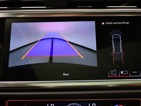 Used 2025 Audi Q3 2.0T Premium w/ Convenience Package image 27