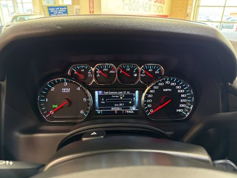 Used 2019 GMC Yukon XL SLE image 36