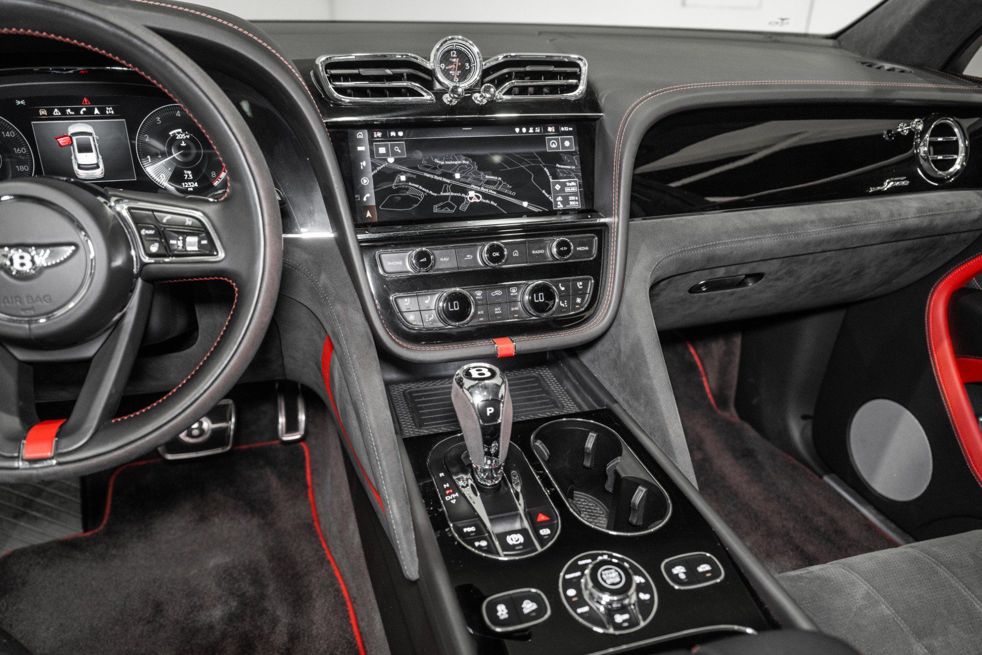 Used 2021 Bentley Bentayga Speed AWD/4WD image 21