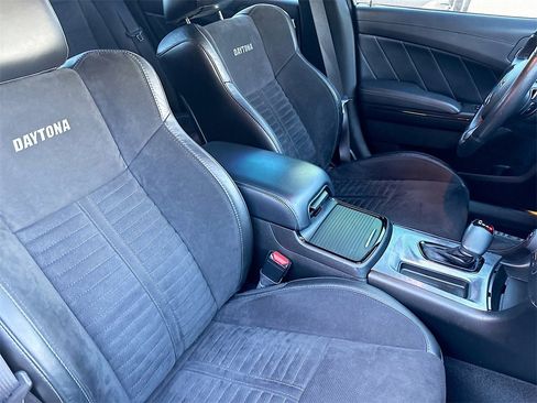 Used 2023 Dodge Charger Scat Pack w/ Daytona Edition Group image 28