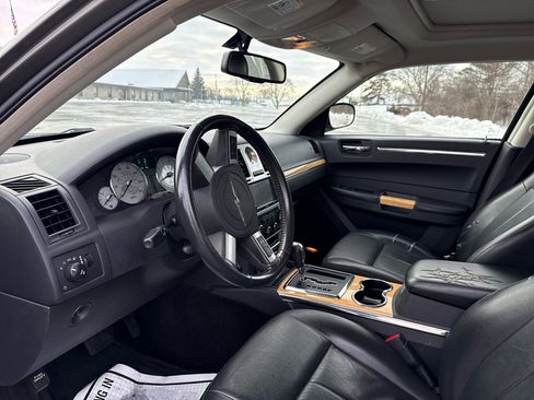 Used 2008 Chrysler 300 Limited image 15