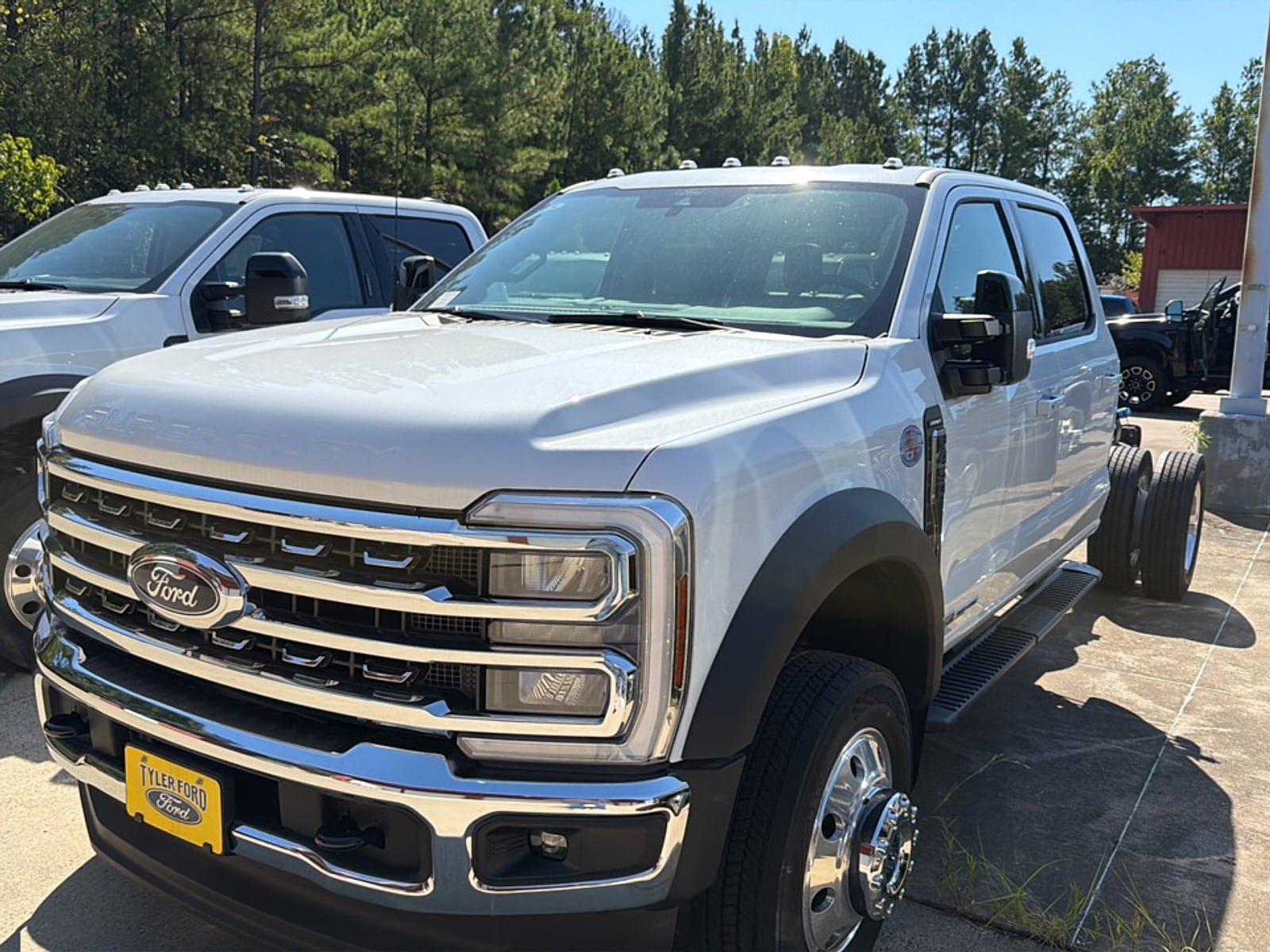 New 2026 Ford F450 Lariat AWD/4WD image 4