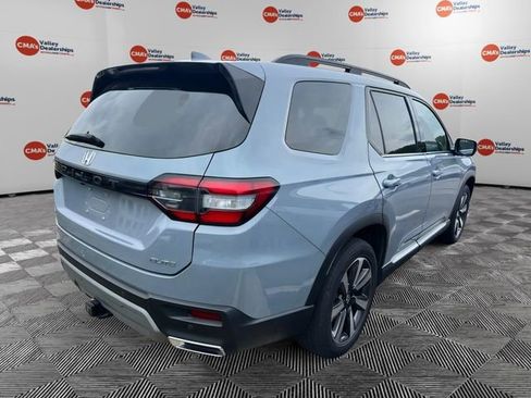 Used 2023 Honda Pilot Elite image 4
