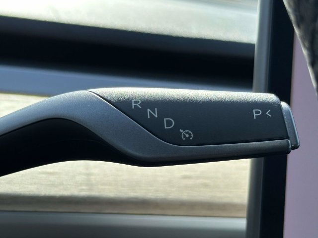 Used 2018 Tesla Model 3 Long Range RWD image 21