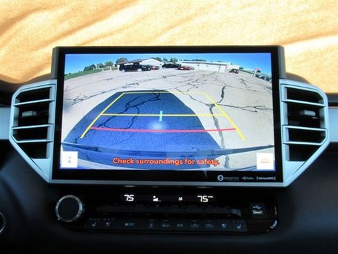 Used 2024 Toyota Tundra Limited image 22