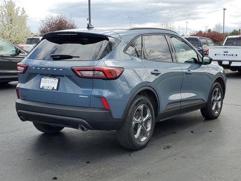 Certified 2025 Ford Escape ST-Line w/ Tech Pack #1 AWD/4WD image 3