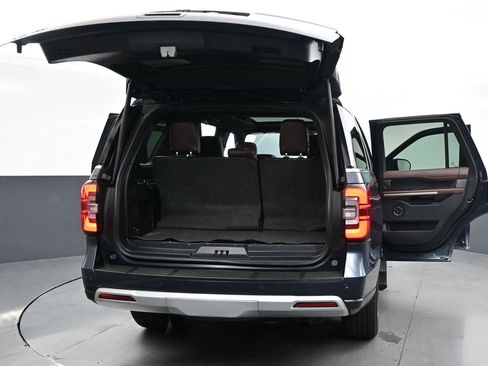 Used 2022 Ford Expedition Limited image 49