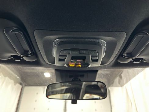 Used 2025 Toyota Corolla SE w/ SE Premium Package image 38