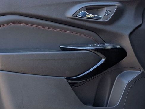 New 2026 Chevrolet Trax RS FWD image 10
