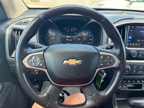 Used 2019 Chevrolet Colorado Z71 AWD/4WD image 24