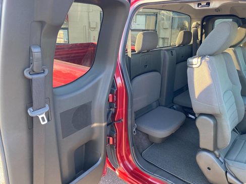 Used 2010 Nissan Frontier XE w/ XE Preferred Pkg image 21