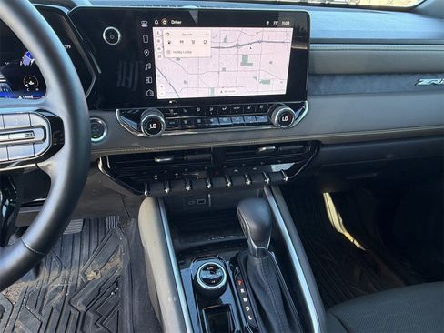 Certified 2025 Chevrolet Colorado ZR2 w/ ZR2 Bison Edition image 16