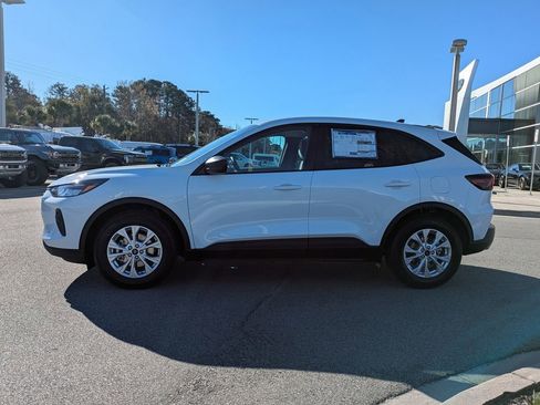 New 2026 Ford Escape Active image 7