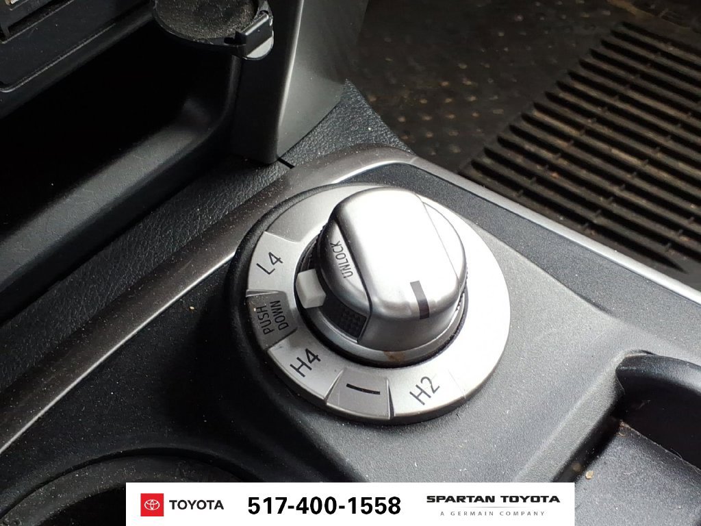 Used 2023 Toyota 4Runner SR5 AWD/4WD image 23