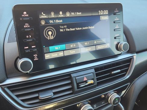 Used 2022 Honda Accord Sport image 12