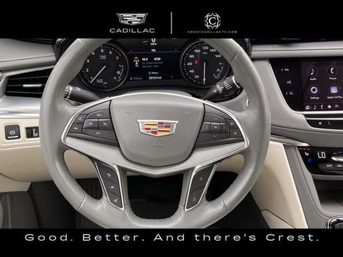 Used 2022 Cadillac XT5 Premium Luxury w/ Technology Package FWD image 14