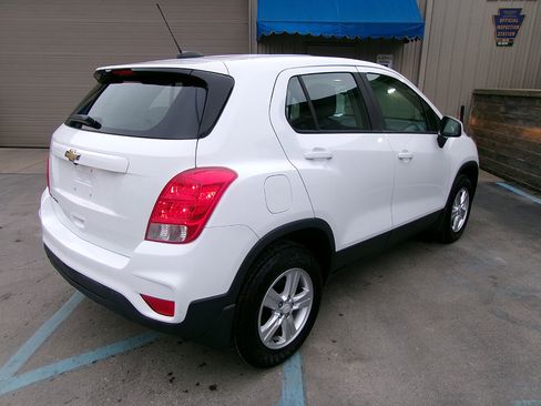 Used 2017 Chevrolet Trax LS w/ LPO, Protection Package image 5