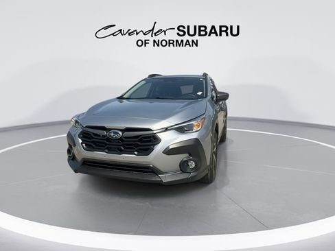Used 2024 Subaru Crosstrek 2.0i Premium w/ Crosstrek Mirror Package AWD/4WD image 4
