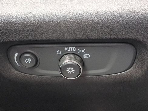 Used 2019 Chevrolet Traverse LS w/ LPO, Floor Liner Package FWD image 20