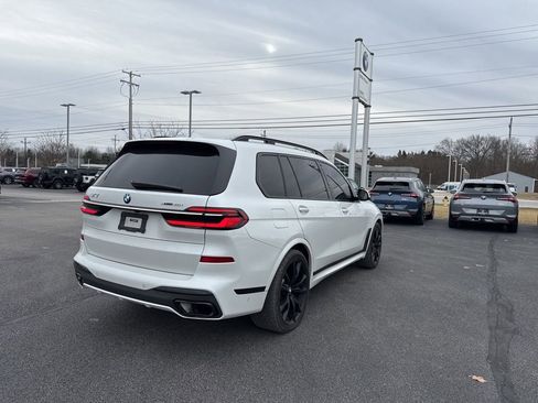 Used 2023 BMW X7 xDrive40i w/ M Sport Package image 23