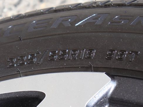 Used 2023 Subaru Crosstrek 2.5i Limited image 41