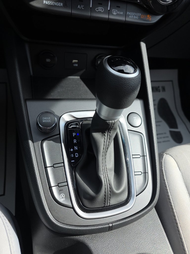 Used 2023 Hyundai Kona SEL AWD/4WD image 21