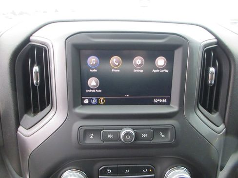 Used 2023 GMC Sierra 3500 Pro w/ Convenience Package image 30