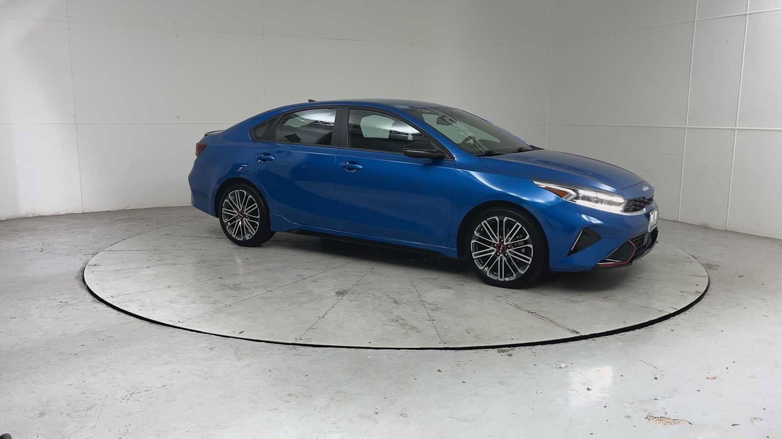 Used 2023 Kia Forte GT FWD image 8