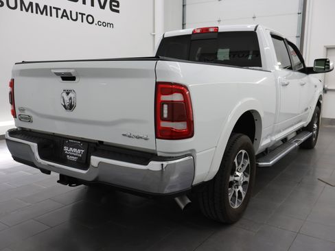 Used 2022 RAM 2500 Limited AWD/4WD image 4