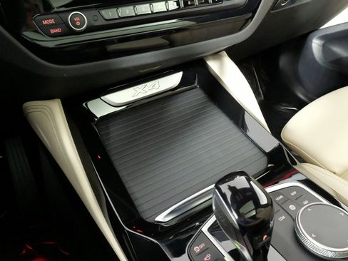 Used 2025 BMW X4 xDrive30i image 58
