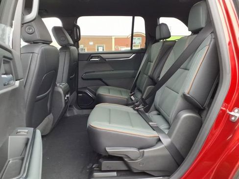 New 2025 GMC Acadia AT4 image 7