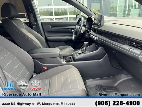 Used 2023 Honda CR-V Sport image 26