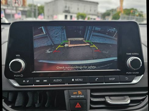 Used 2023 Nissan Altima 2.5 S image 19