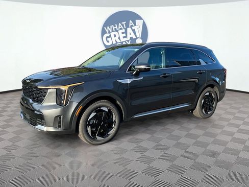 Certified 2025 Kia Sorento EX w/ EX Panoramic Sunroof Package image 33