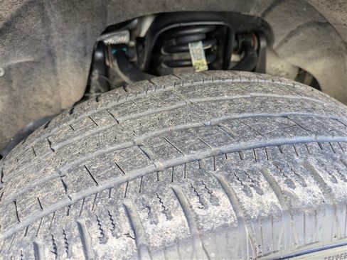 Used 2019 Chevrolet Colorado Z71 image 11