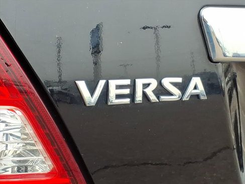Used 2007 Nissan Versa SL w/ Convenience Pkg image 9
