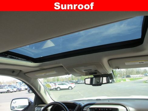 Used 2016 GMC Sierra 1500 Denali w/ Enhanced Driver Alert Package image 19