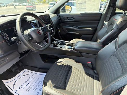 New 2026 Nissan Pathfinder Rock Creek w/ Rock Creek Premium Package AWD/4WD image 18