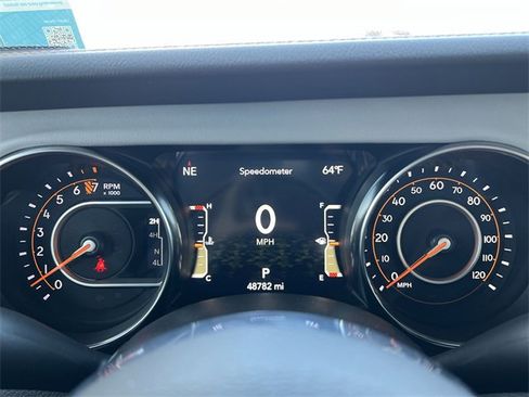 Used 2022 Jeep Gladiator Overland image 19
