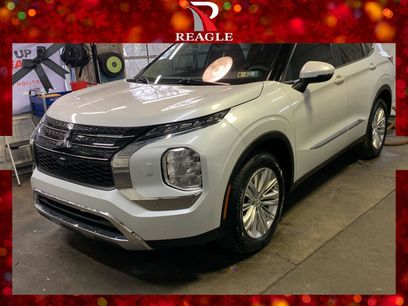 Used 2022 Mitsubishi Outlander ES