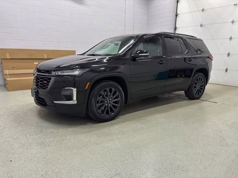 Used 2023 Chevrolet Traverse RS w/ LPO, Floor Liner Package AWD/4WD image 8