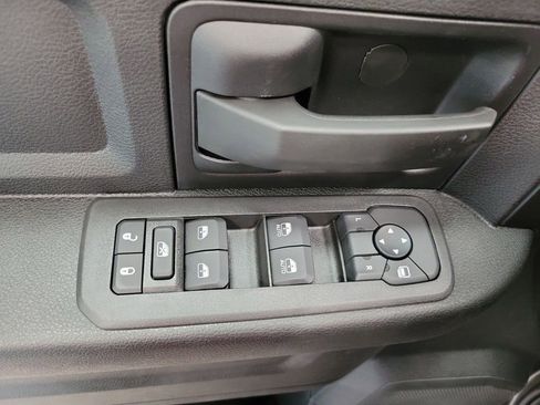 New 2025 RAM 2500 Tradesman image 25