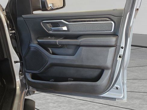 Used 2020 RAM 1500 Big Horn AWD/4WD image 15