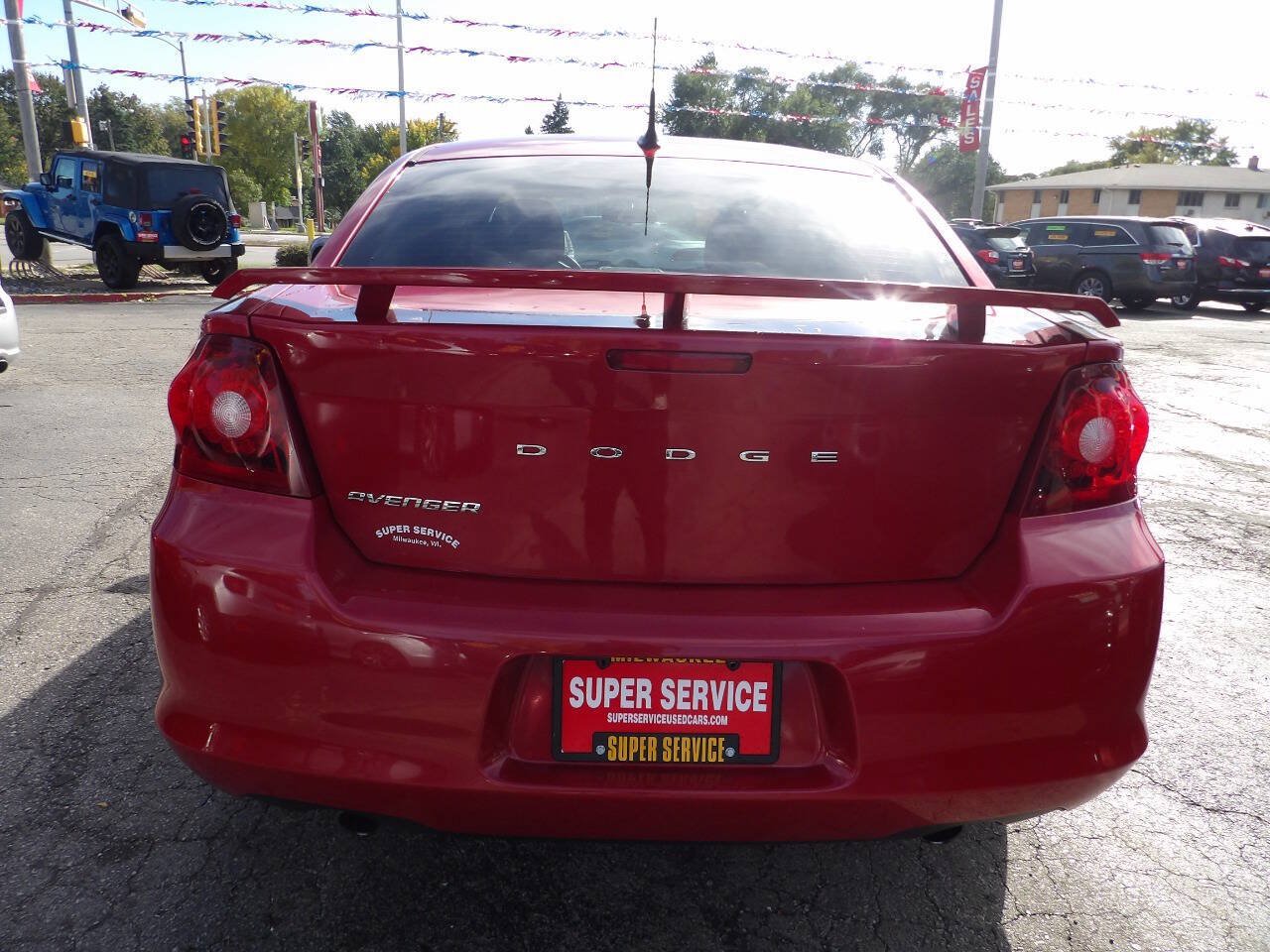 Used 2011 Dodge Avenger Heat FWD image 4